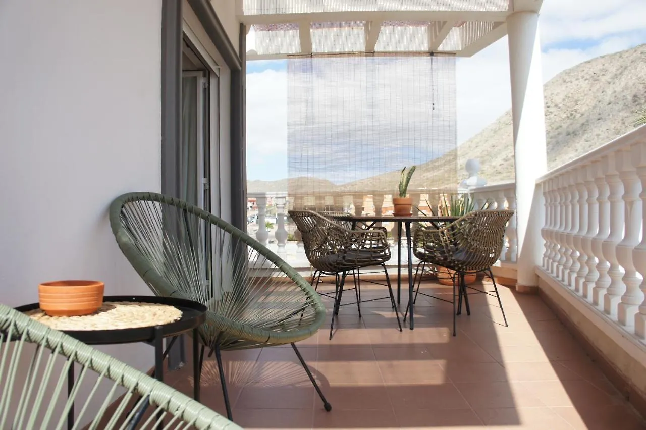 Apartment Paddle & Tennis Courts And Swimming Pool Los Cristianos 아로나